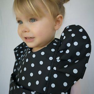 NWT Waterproof bib for feeding ANGEL BIB